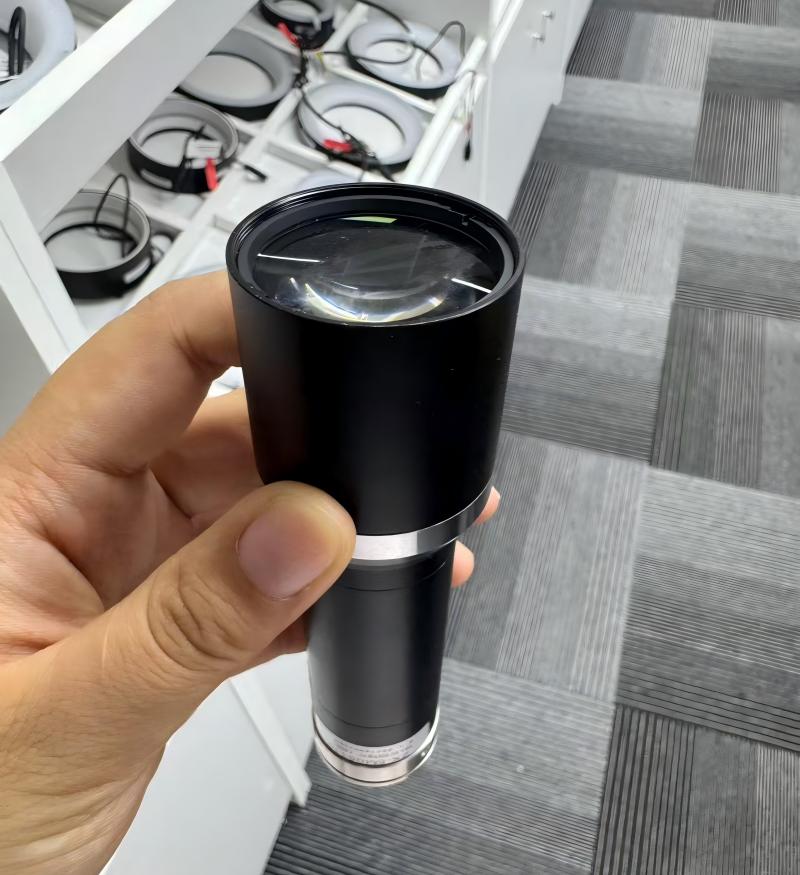 如何根据分辨率、畸变率和景深选购工业镜头？